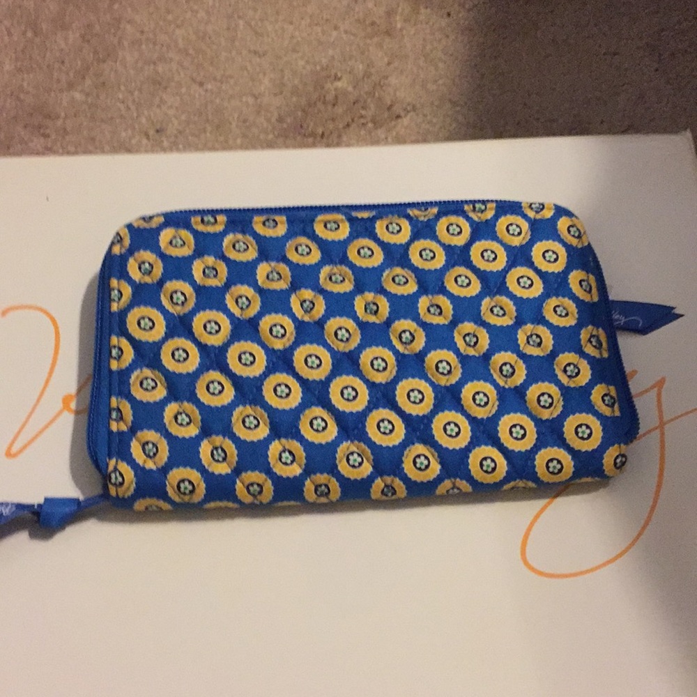 Vera Bradley wallet